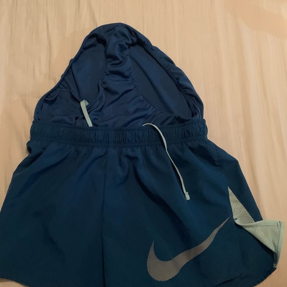 Nike running shorts seagreen - Picture 2 of 5